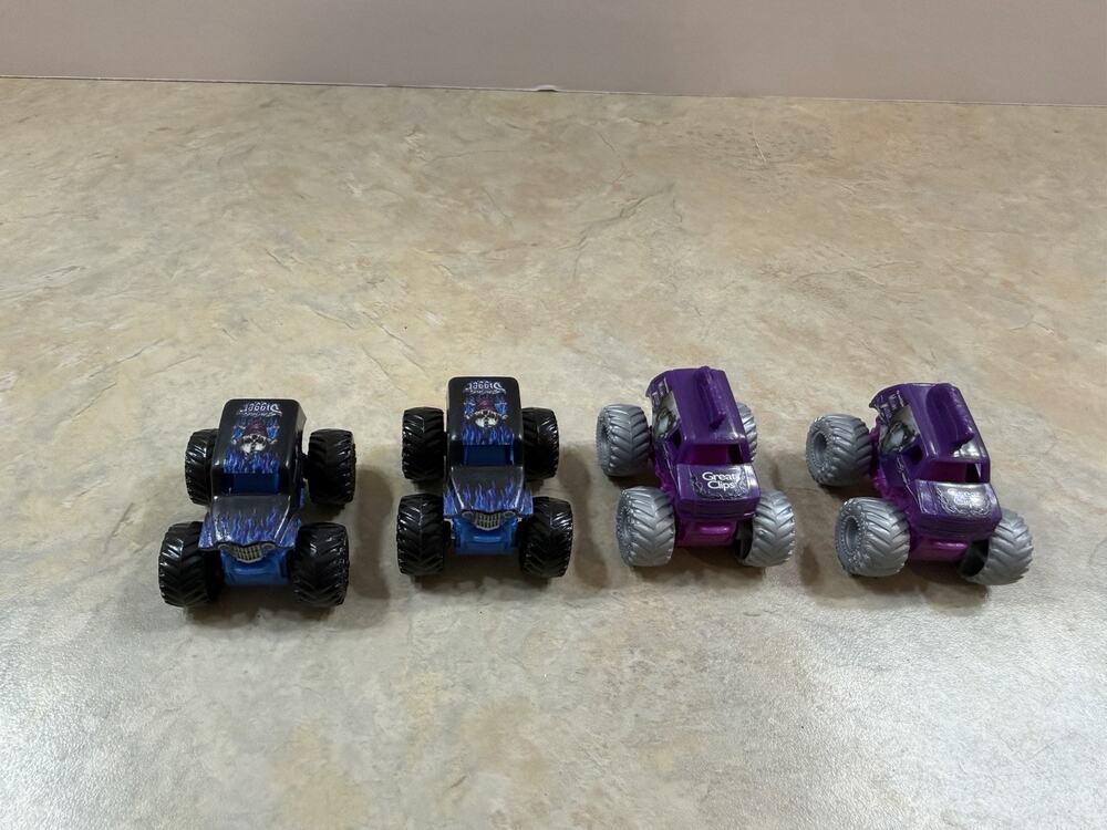Monster Jam Mini 1:87 Lot of 4 Son-Uva Digger Great Clips Mohawk Warrior